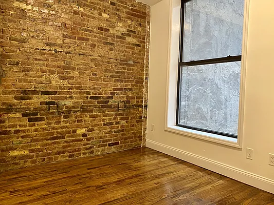 Rented by Corcoran | media 33