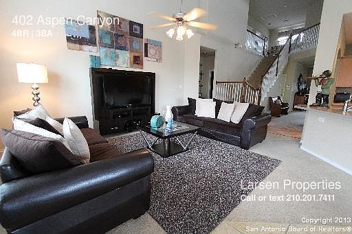 4th image of 402 Aspen Cyn