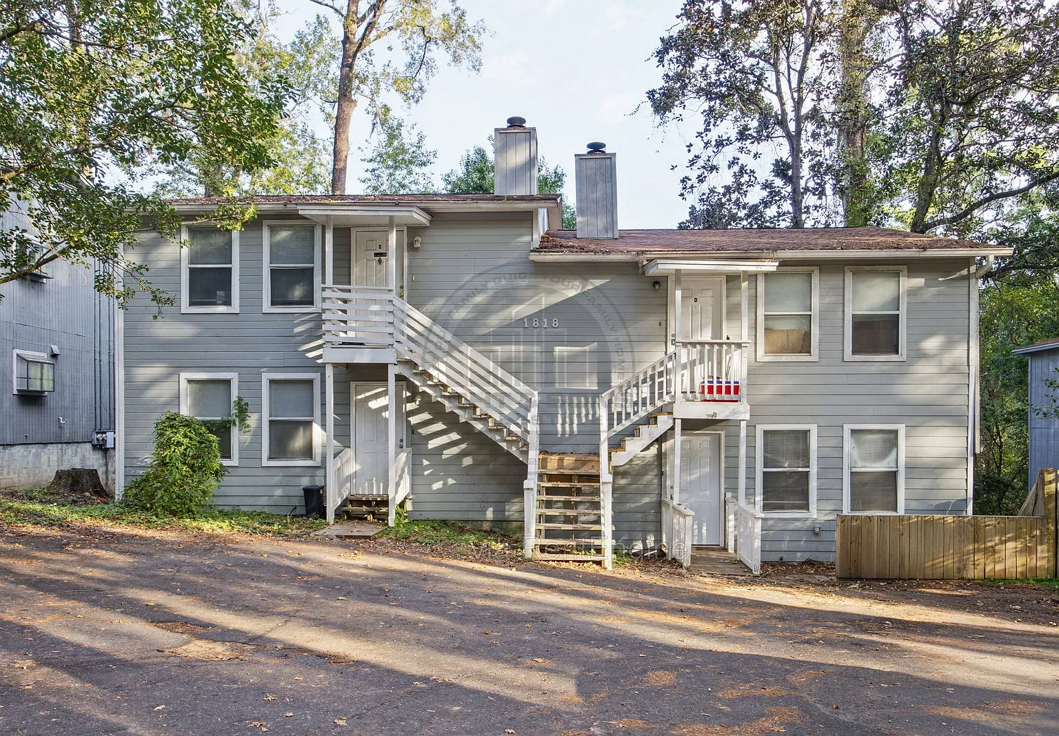 2 bed, 1.0 bath, 850 sqft, $1,200 — Photo 1
