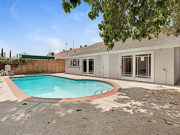 3rd image of 21012 Rodax St
