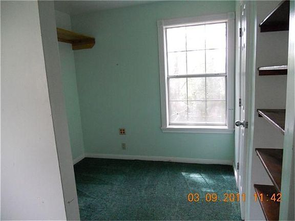 5th image of 2949 Avenue Q