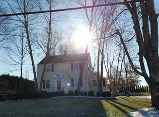 56 Neipsic Rd, Glastonbury, CT 06033
