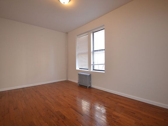 2nd image of 4141 44th St APT G2