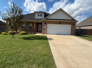 1322 Ruscello Ave, Springdale, AR 72762