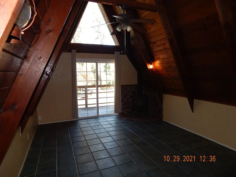 20150 Manzanita St — Photo 18