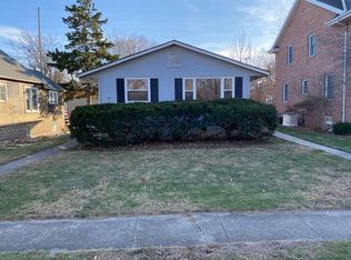 219 W 1st St, Spring Valley, IL 61362