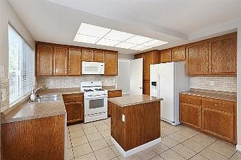 3rd image of 7931 Bucks Harbor Way