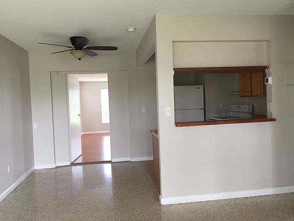 5th image of 1116 Vineyard Pl