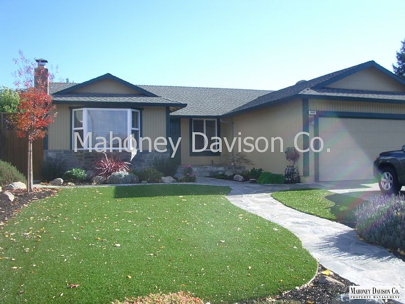 1st image of 1480 McGregor Ave