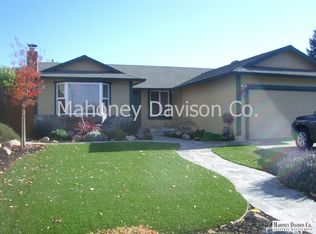 1480 McGregor Ave, Petaluma, CA 94954