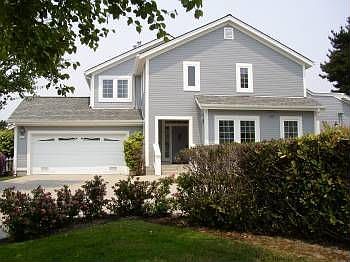 1st image of 4 Bayhill Pl