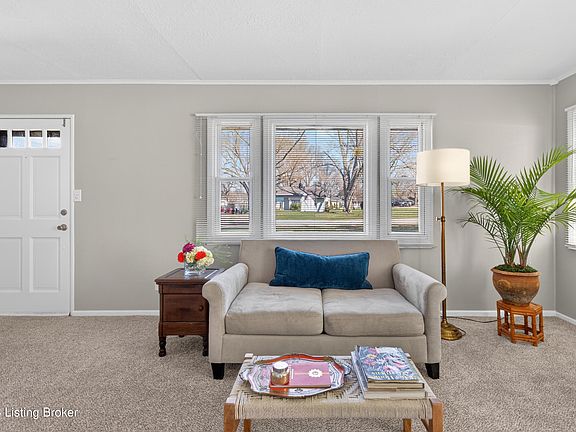 5th image of 1422 Old Mill Rd