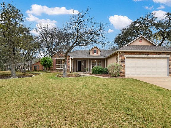 2nd image of 106 Ranch House Cv