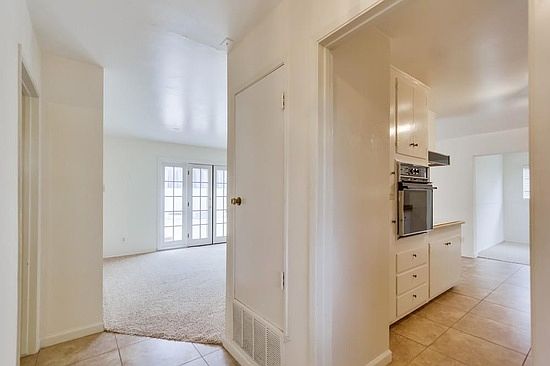 5th image of 3573 Mount Acomita Ave #2