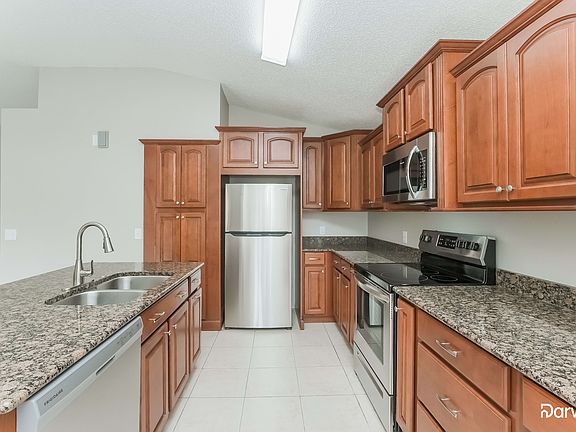 3rd image of 1659 Portsmouth Lake Dr