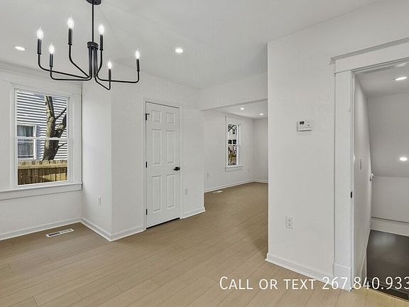 5th image of 507 Washburn Ave #1
