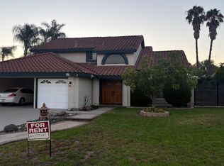 236 Juniperhill Ln, Riverside, CA 92506