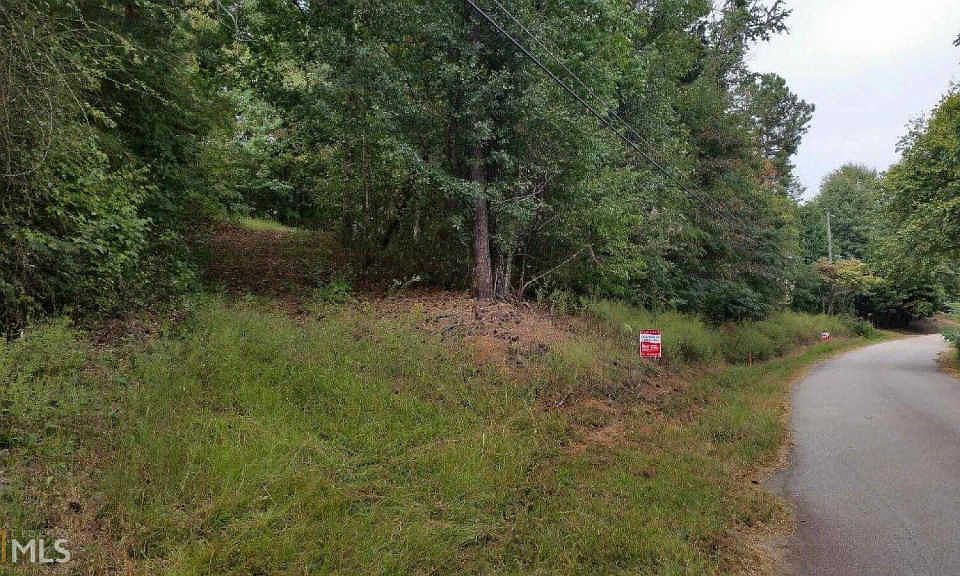 2nd image of Lynn Dr