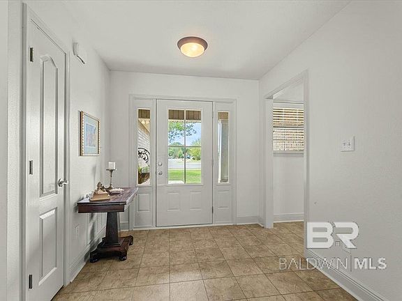 3rd image of 316 Black Friars St