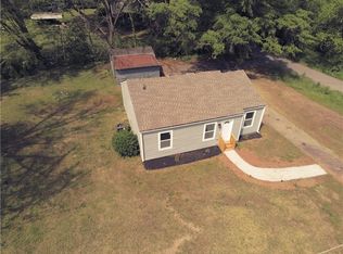1006 Mable St SW, Mableton, GA 30126