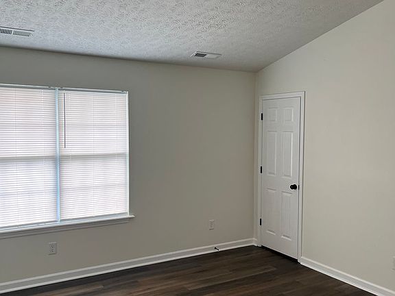 2nd image of 110 Bob White Way #C