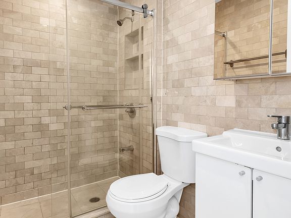 5th image of 109 Eldridge St #20