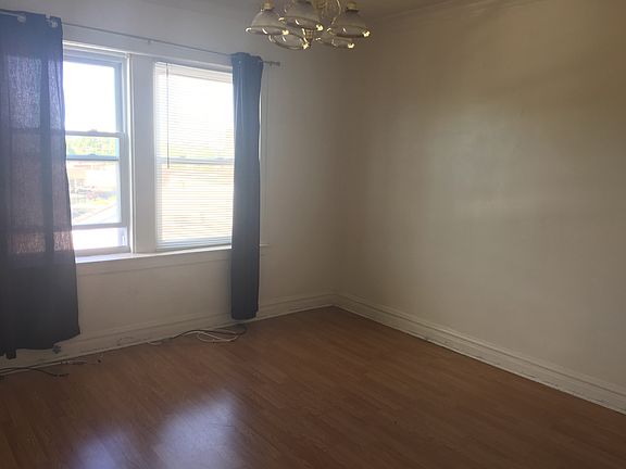 4th image of 3078 N Elston Ave APT 1