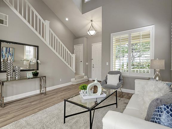 3rd image of 225 Poseidon Ln