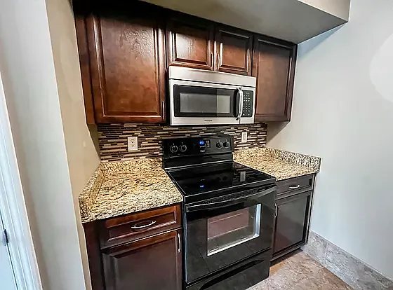 6500 Pine Bluff Blvd NW — Photo 3