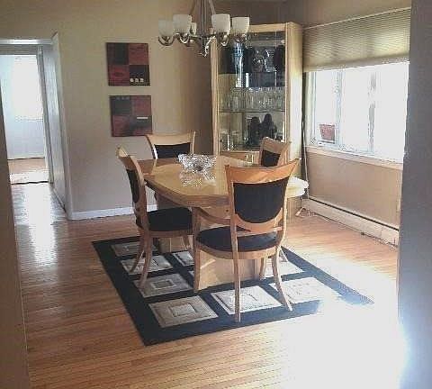 4th image of 532 Davis St