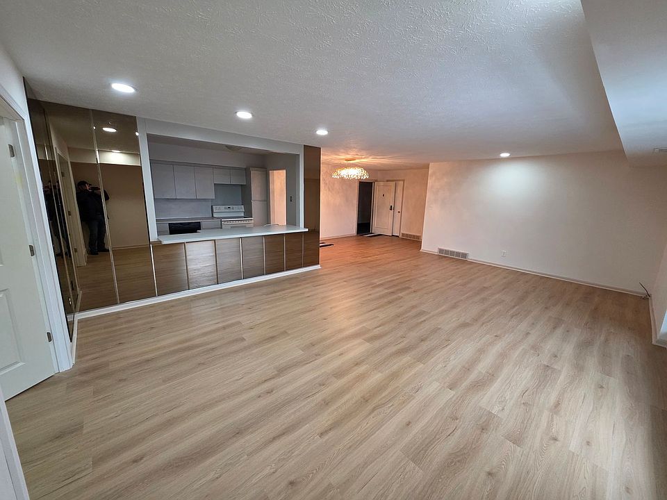 1st image of 2202 Acacia Cir Unit 612