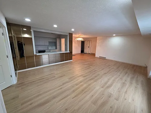 2202 Acacia Cir #612 Photo 1
