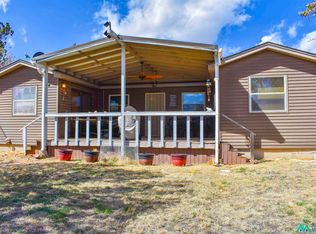 17 Ridge Rd, Carlsbad, NM 88220