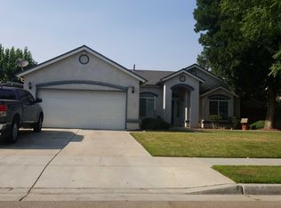 1466 Pear St, Lemoore, CA 93245