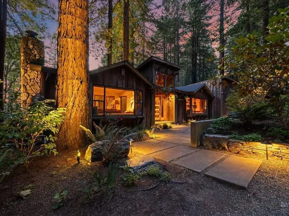 17090 Fitzpatrick Lane, Occidental, CA 95465