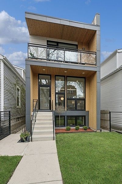 1st image of 2024 N Whipple St