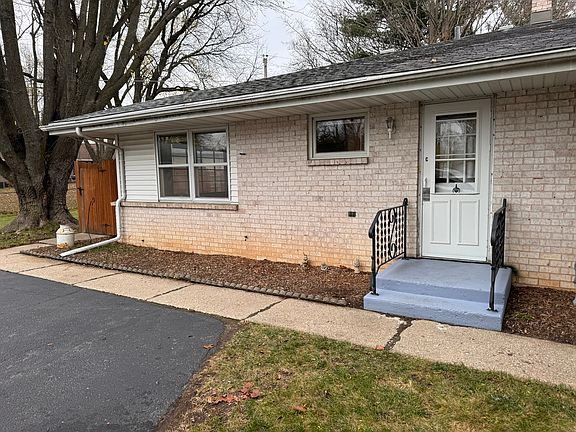 3rd image of 2404 Eggleston Ct APT C