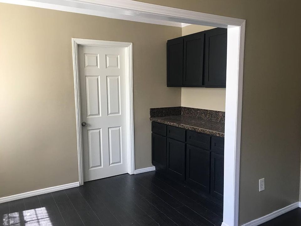 1st image of 4149 W Avenue 40
