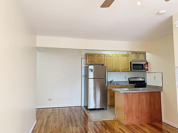 2nd image of 4260 Bowne St #5D