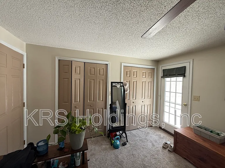129 Cindie Ln — Photo 6