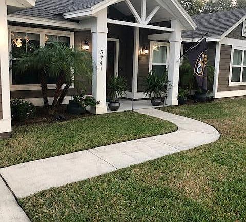 3rd image of 5741 CLIFTON Avenue