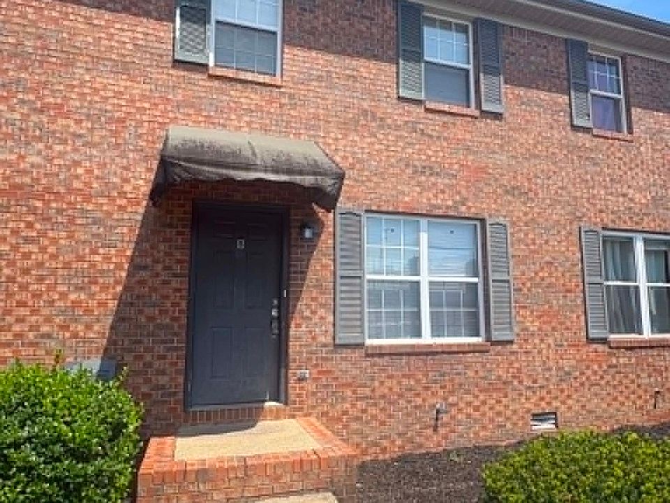 1st image of 594 Lost Cir APT B