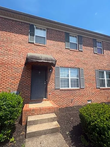594 Lost Cir #B Photo 1