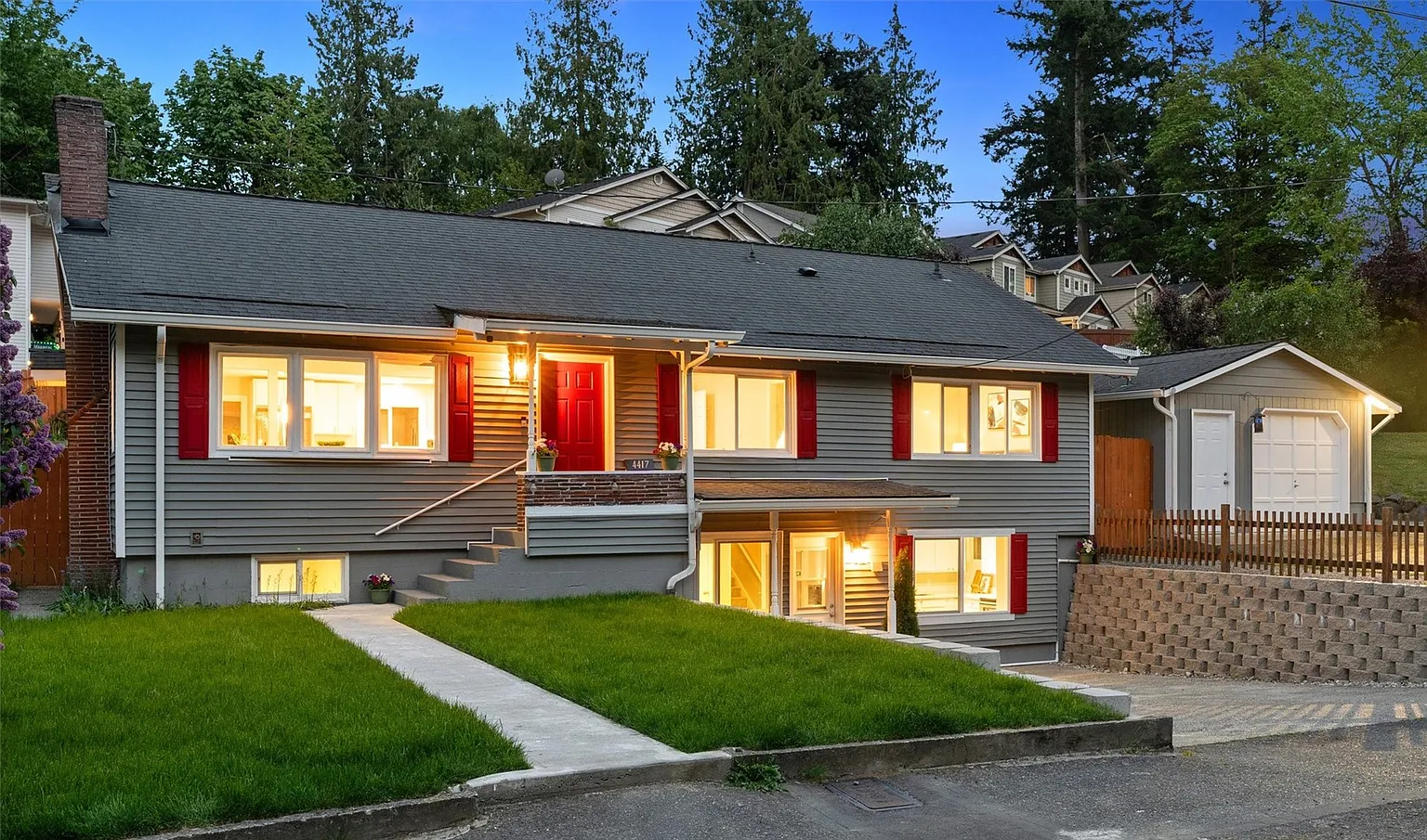 4417 Grand Avenue photo 1