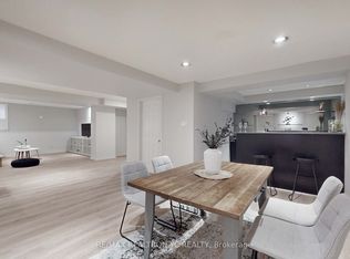4 Theobalds Cir #BASEMENT, Richmond Hill, ON L4C 9E3