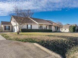 9436 Carson Ranch Rd, Crowley, TX 76036