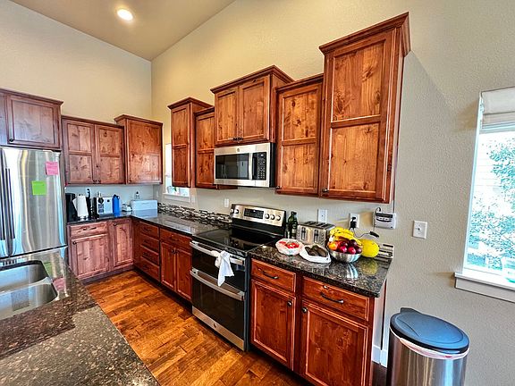 3rd image of 2250 Sherwood Forest Ct