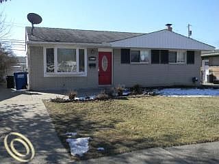 1st image of 33009 Avondale St