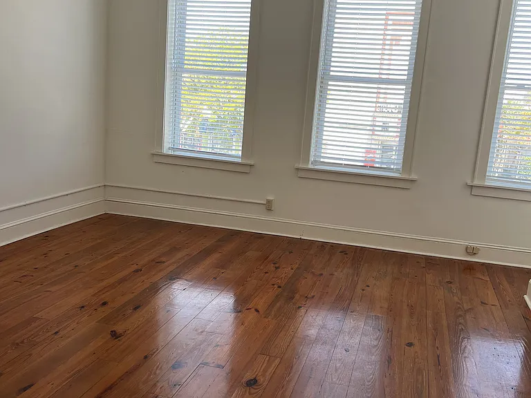 709 Front St #B — Photo 6