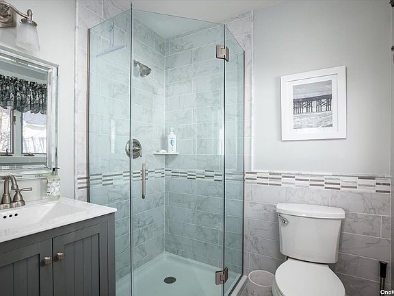 5th image of 29 Granada Cir